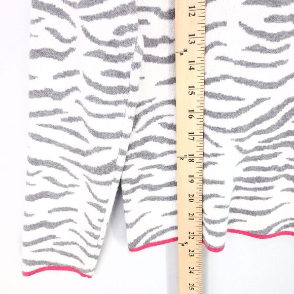 Anthropologie Lizzie Mock Neck Sweater Size Small White & Gray Zebra Pattern - Picture 6 of 8